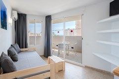 Magalluf Playa - Adults Only: Room APARTMENT WITH TERRACE - photo 26