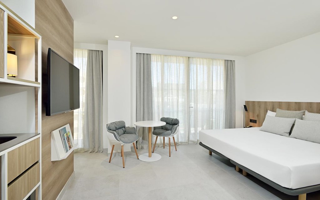 Innside Calvia Beach: Room