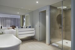 Innside Calvia Beach: Room - photo 18