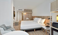 Innside Calvia Beach: Room - photo 24