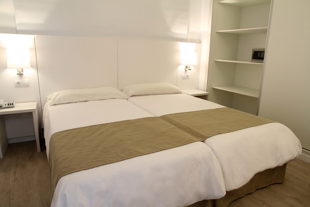 Apartamentos Inn: Room APARTMENT TWO BEDROOMS