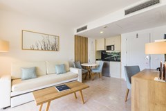 Zafiro Palmanova: Room APARTMENT SUPERIOR - photo 110