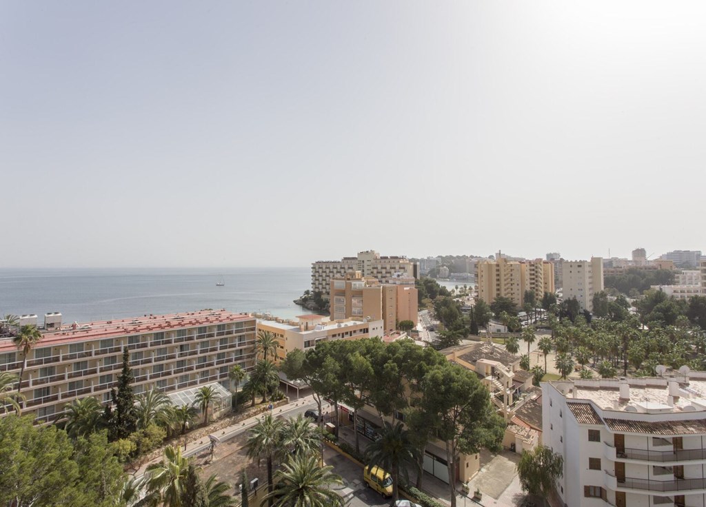 Las Palomas Econotels: General view