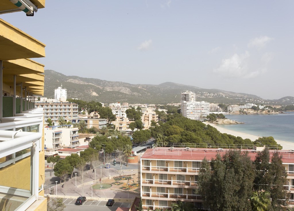 Las Palomas Econotels: General view