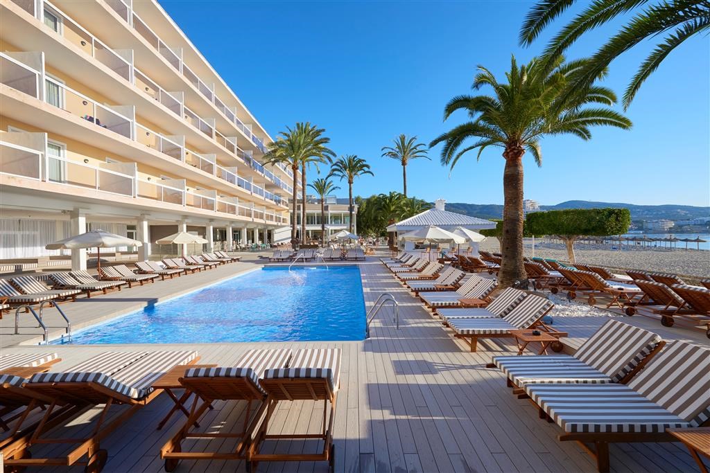 Sol Beach House Mallorca: Beach