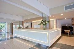 FERGUS Bermudas: Lobby - photo 2