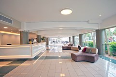 FERGUS Bermudas: Lobby - photo 5