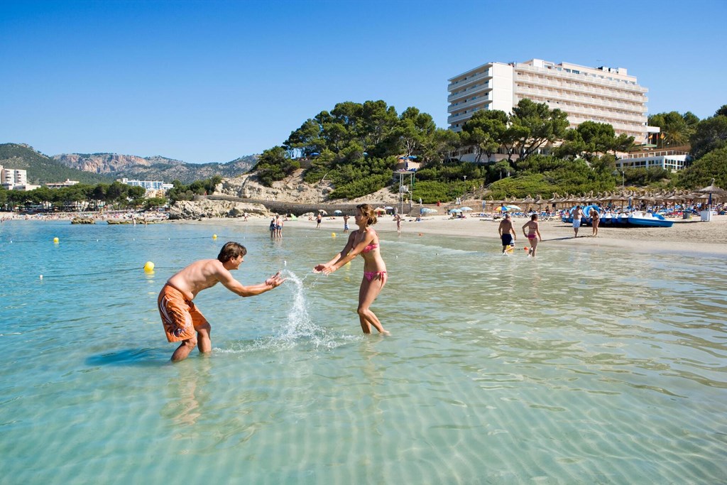 Universal Hotel Lido Park: Beach