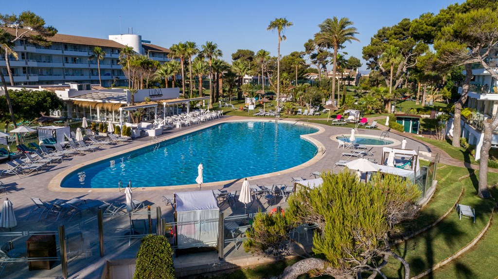 Playa Esperanza Resort: Pool