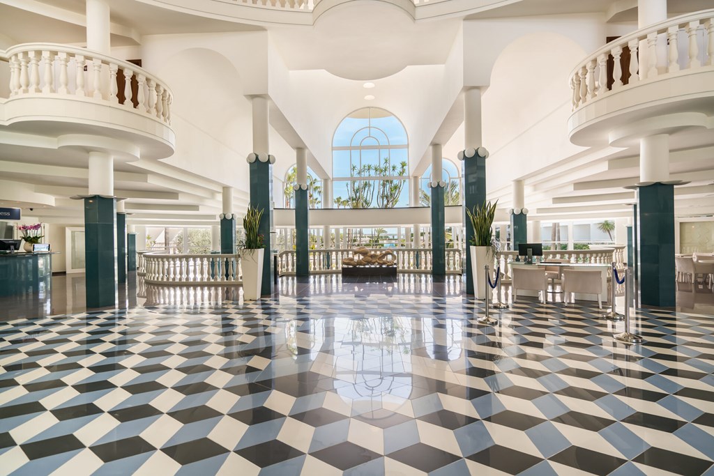 IBEROSTAR Albufera Park: Lobby