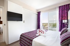 Mar Hotels Playa de Muro Suites: Room - photo 49