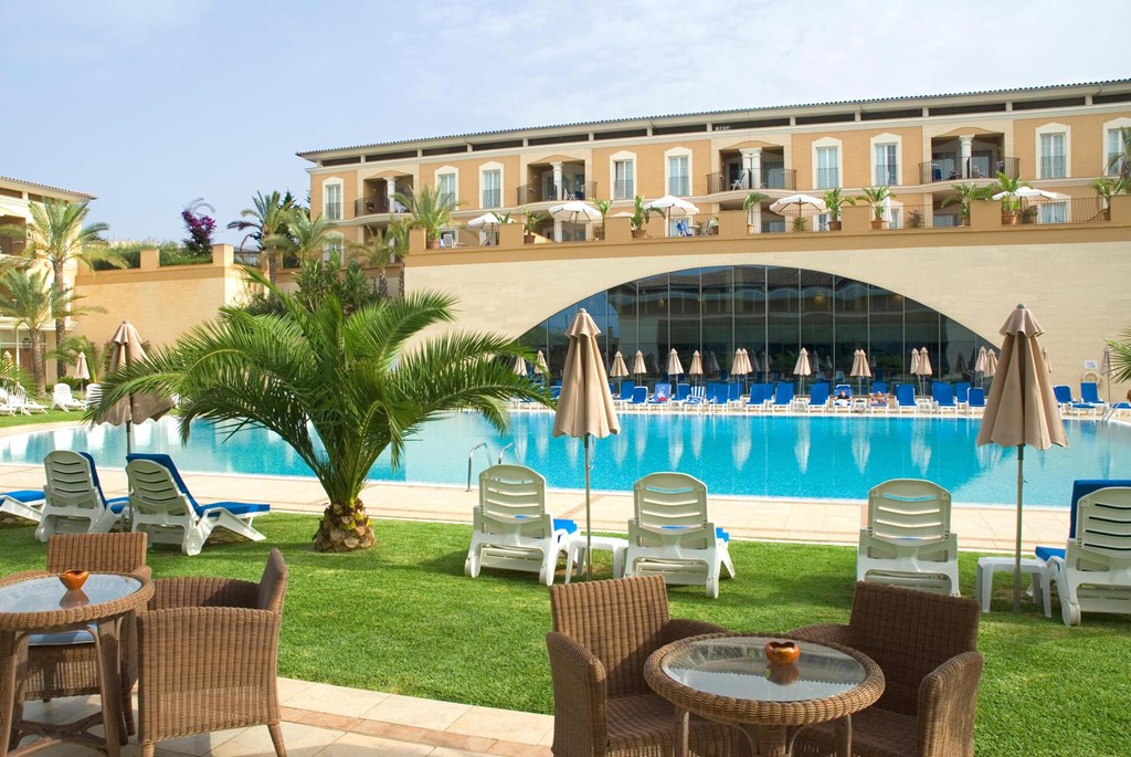 Grupotel Playa de Palma Suites & Spa: Pool