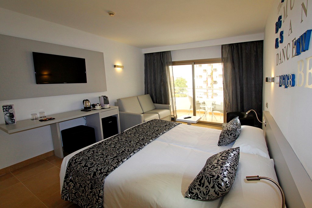 Bg Pamplona: Room JUNIOR SUITE STANDARD