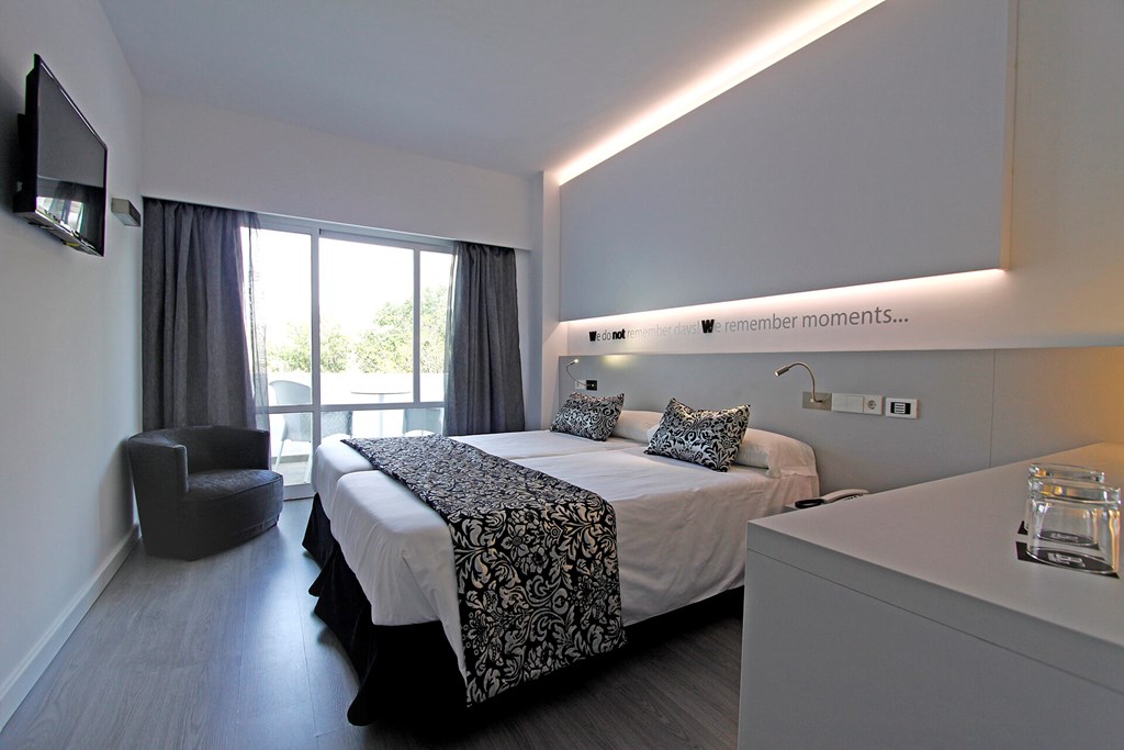 Bg Pamplona: Room