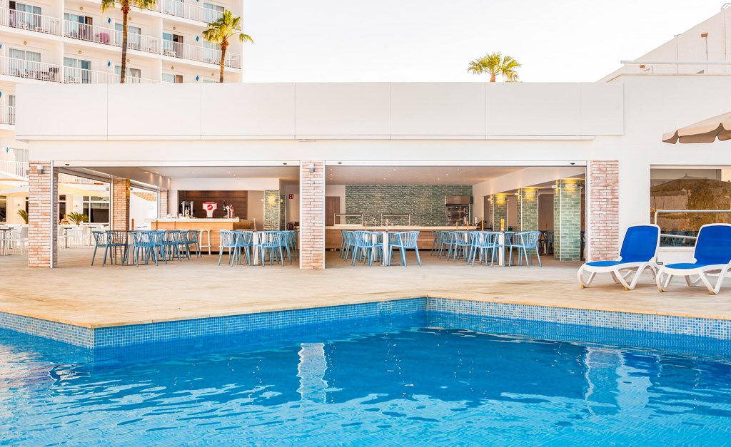 Globales Condes de Alcudia: Pool