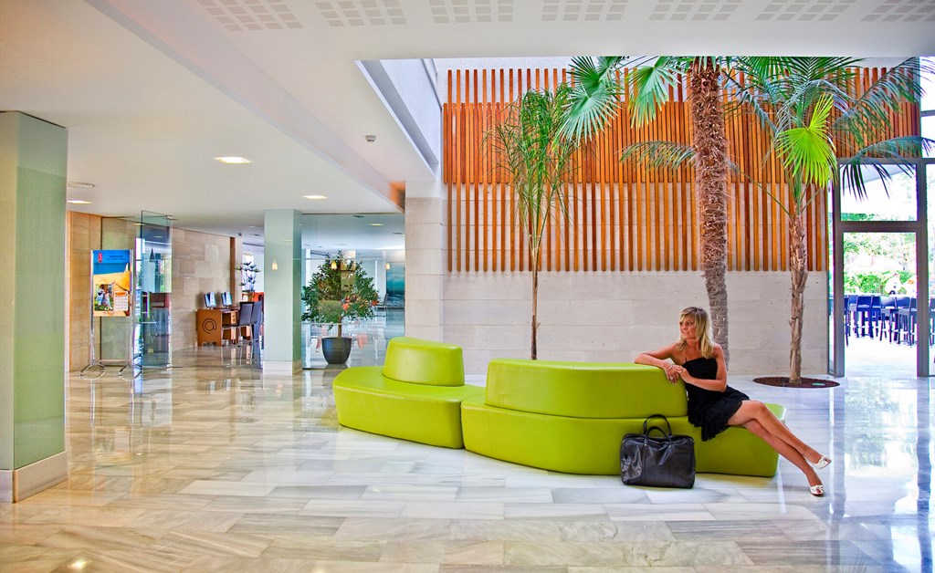 JS Sol de Alcudia: Lobby