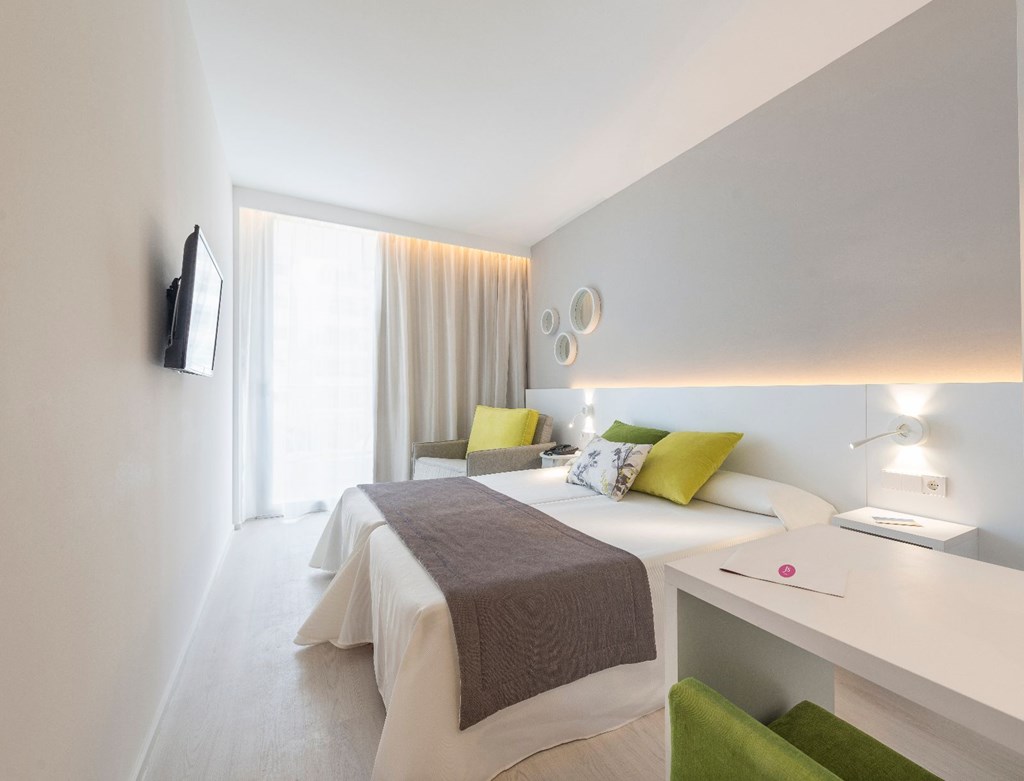 JS Sol de Alcudia: Room