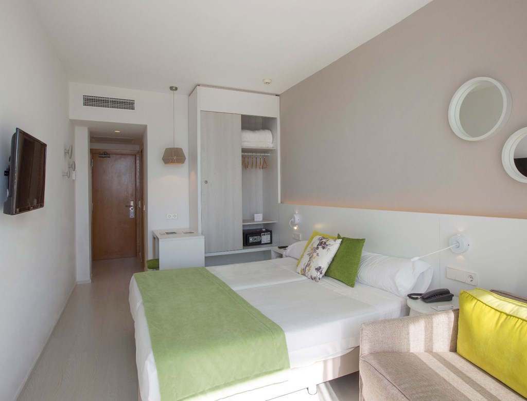 JS Sol de Alcudia: Room