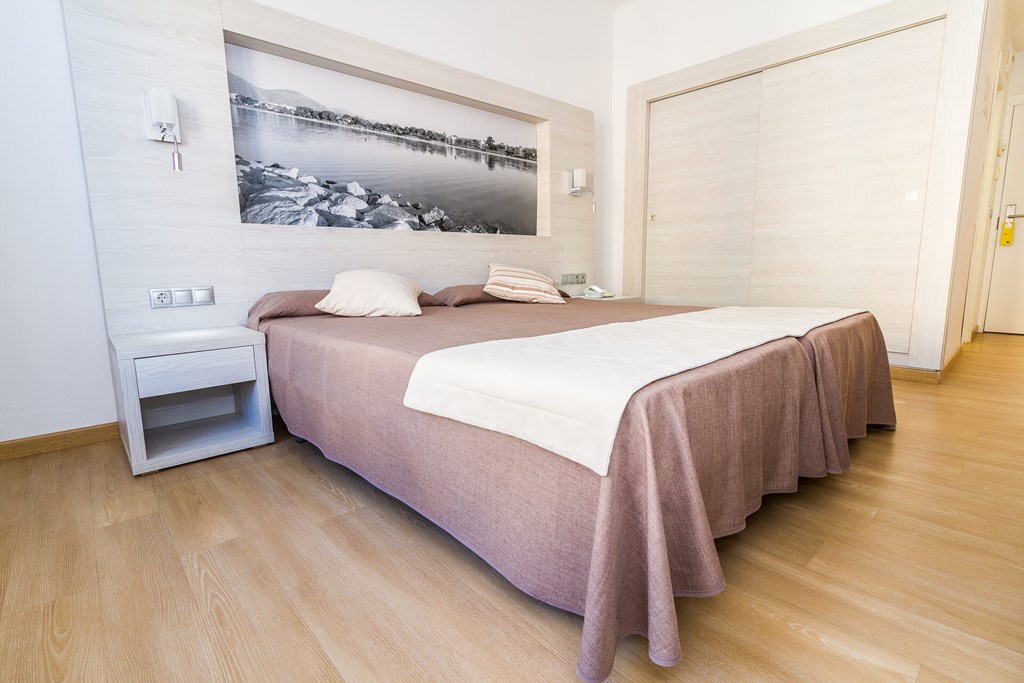 Eix Alcudia Hotel: Room