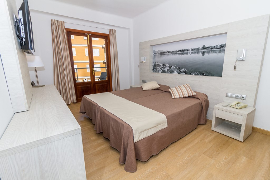 Eix Alcudia Hotel: Room