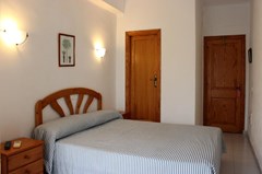 Hostal Vista Alegre By Eurotels: Room DOUBLE SINGLE USE STANDARD - photo 11