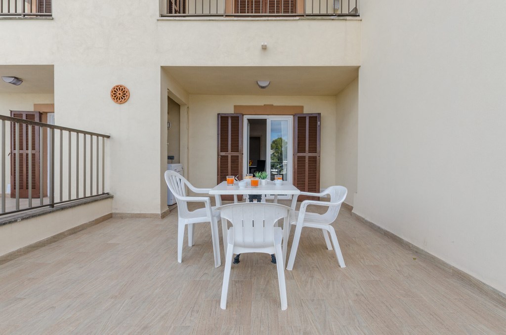 Apartamentos Yourhouse Alcudia: Room APARTMENT GARDEN VIEW