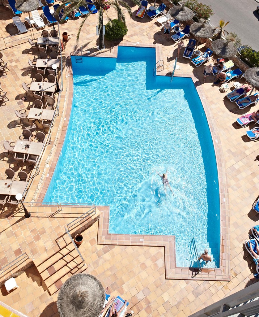 Grupotel Maritimo: Pool