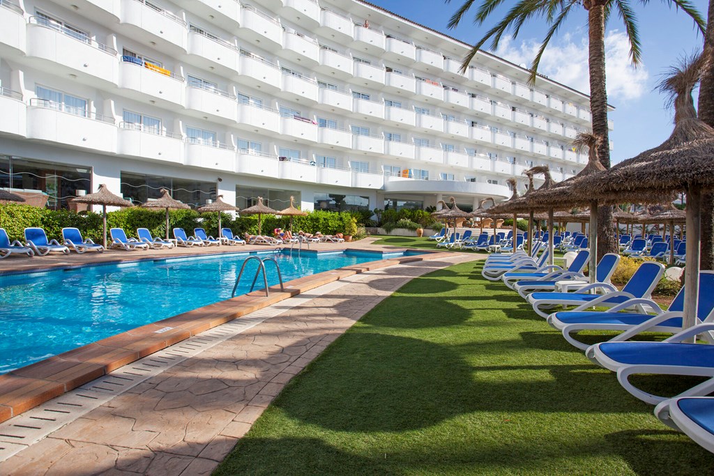 Grupotel Maritimo: Pool