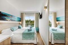 Roc Hotel Boccaccio: Room TRIPLE WITH BALCONY - photo 90