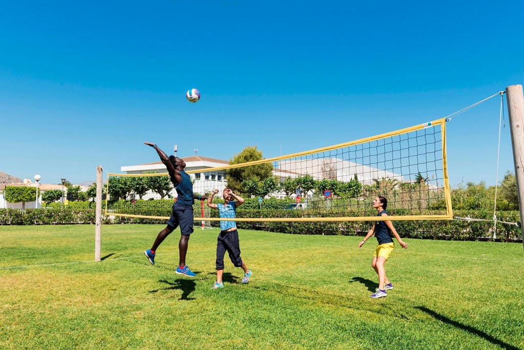 Alcudia Garden: Sports and Entertainment