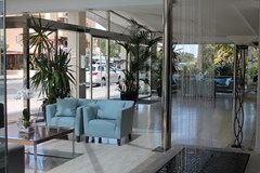 Bahia de Alcudia Spa & Cycling Station: Lobby - photo 13