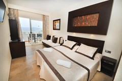 Hotel Condesa: Room Double or Twin STANDARD - photo 23