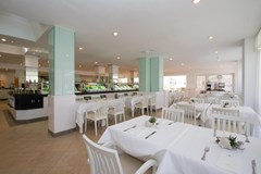 Iberostar Ciudad Blanca: Restaurant - photo 15