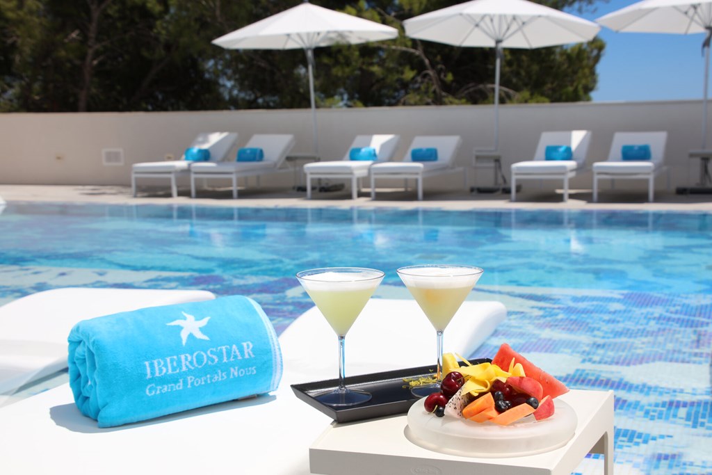 Iberostar Grand Portals Nous: Pool