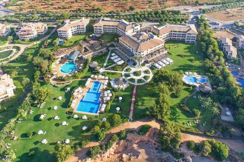 The St. Regis Mardavall Resort: General view