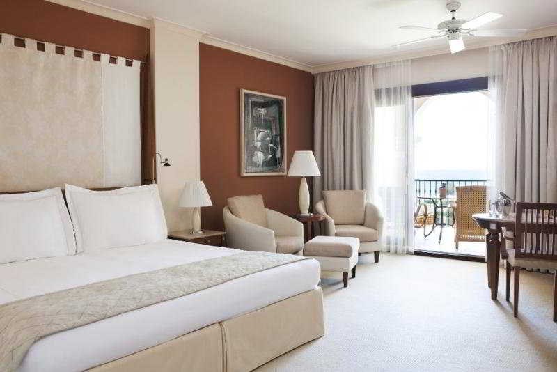 The St. Regis Mardavall Resort: Room