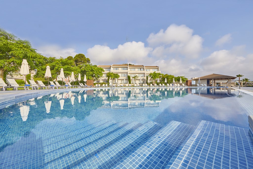 Blau PortoPetro Beach Resort & Spa: Pool