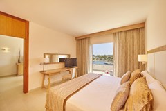 Blau PortoPetro Beach Resort & Spa: Room SUITE CAPACITY 4 - photo 91