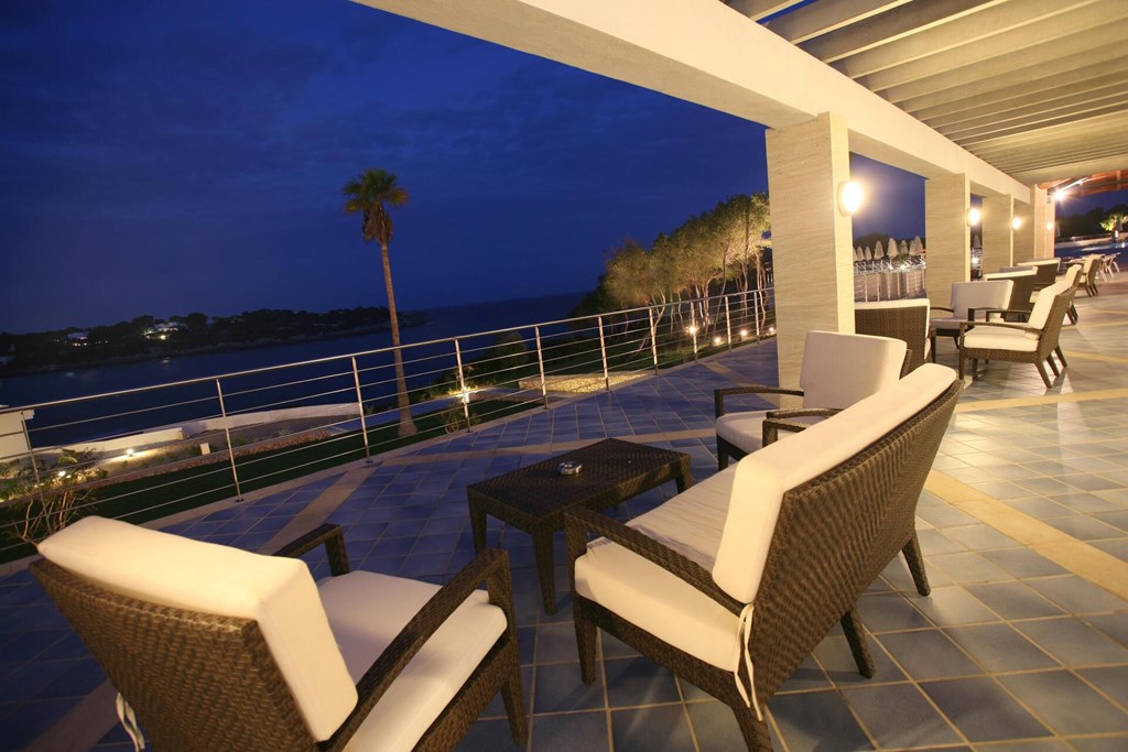 Blau PortoPetro Beach Resort & Spa: Terrace