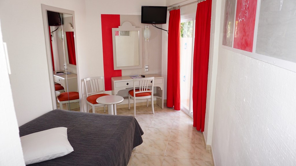 Playas del Rey: Room Double or Twin CAPACITY 3