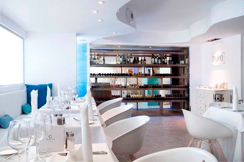 FERGUS Style Cala Blanca Suites: Restaurant