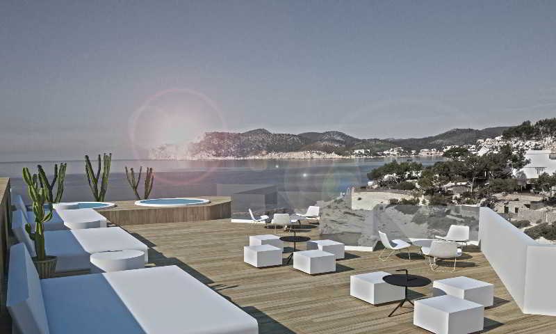 FERGUS Style Cala Blanca Suites: Terrace