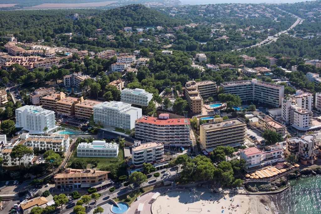 Sky Senses Hotel: General view