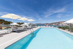 Sky Senses Hotel: Pool - photo 23