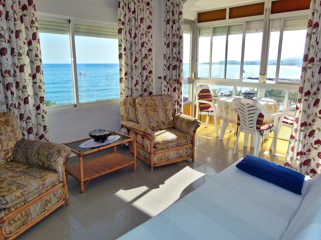 Intercentro Algarrobo-Costa: Room APARTMENT CAPACITY 5 TWO BEDROOMS