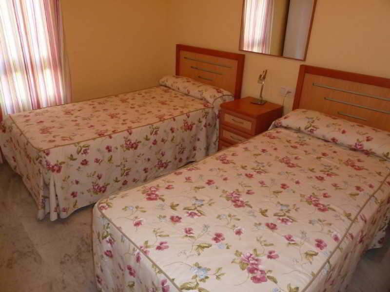 Casinomar: Room APARTMENT CAPACITY 6 TWO BEDROOMS