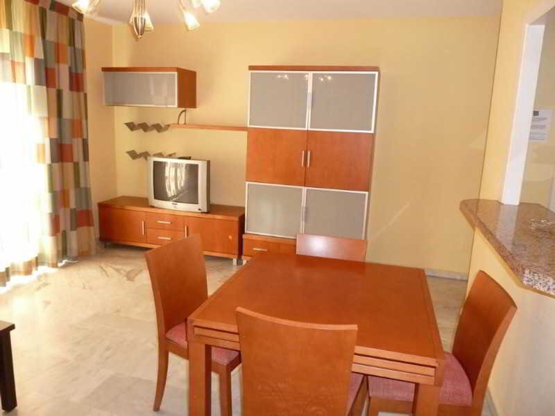 Casinomar: Room APARTMENT CAPACITY 6 TWO BEDROOMS