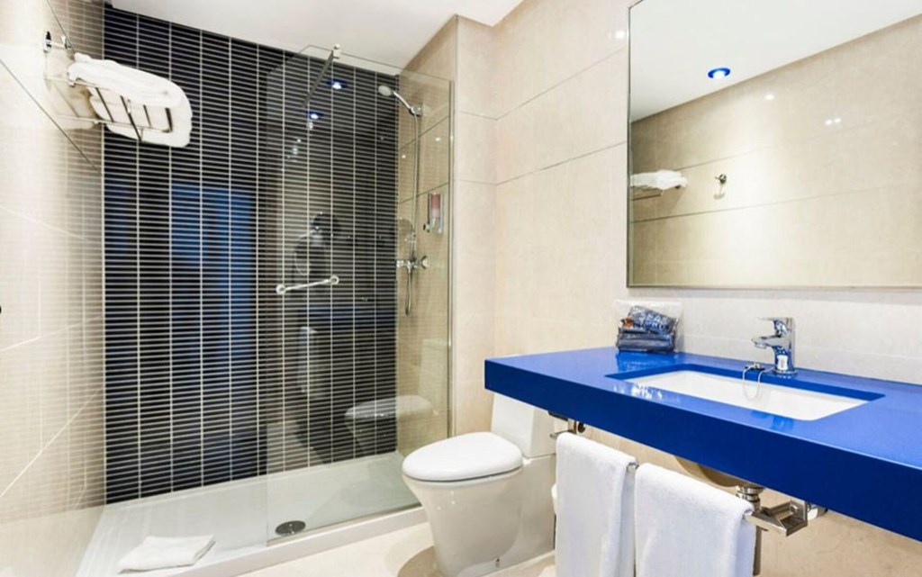 Globales Playa Estepona: Room DOUBLE SINGLE USE SUPERIOR