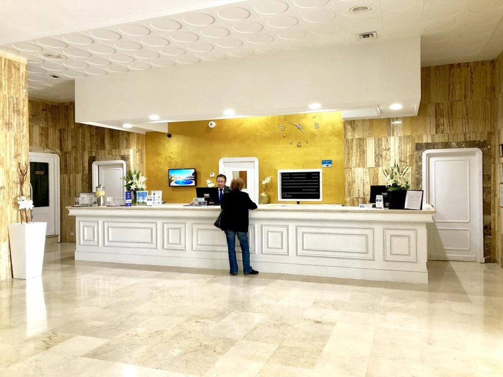 TRH Paraiso: Lobby