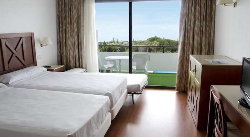 TRH Paraiso: Room Double or Twin CAPACITY 3